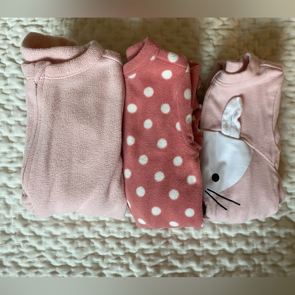 Old Navy Footed Pajamas - 6M-9M